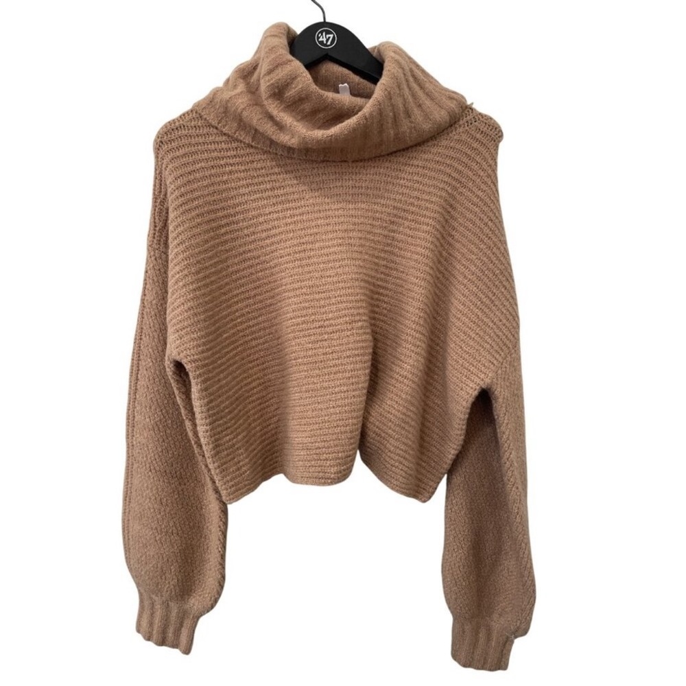 Elan Cropped Sweater Size Large Chunky Turtleneck Long Sleeve Pullover Camel Tan